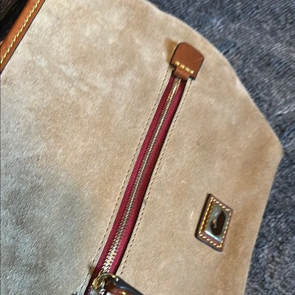 Dooney & Bourke Brown Leather Shoulder Bag - Picture 3 of 7